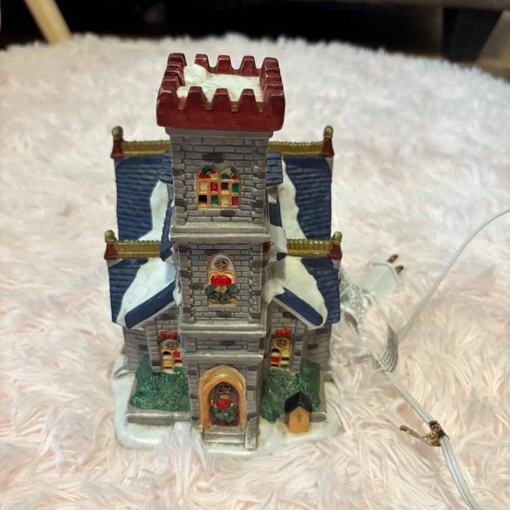 St Nicholas Square Church of Peace Christmas Village 1998 W/ Chord Light Ceramic